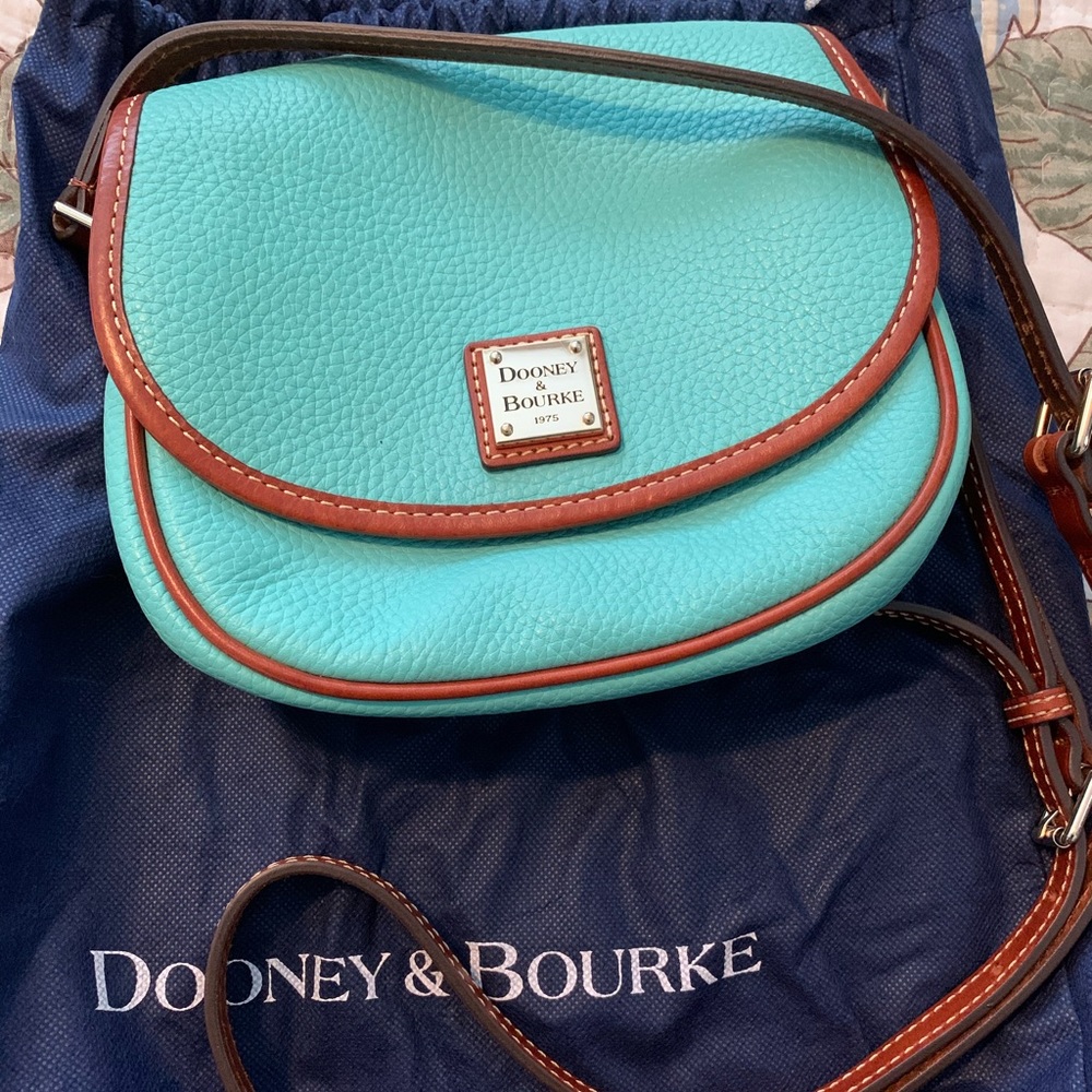Dooney & Bourke Crossbody Bag